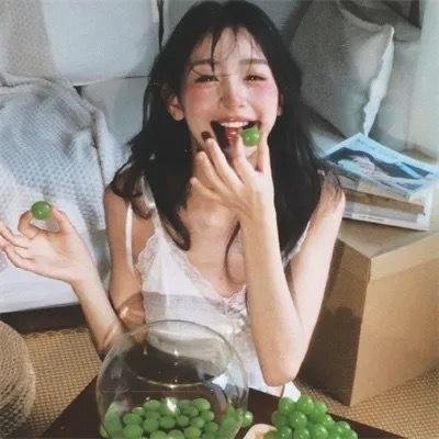 河畔的朔子